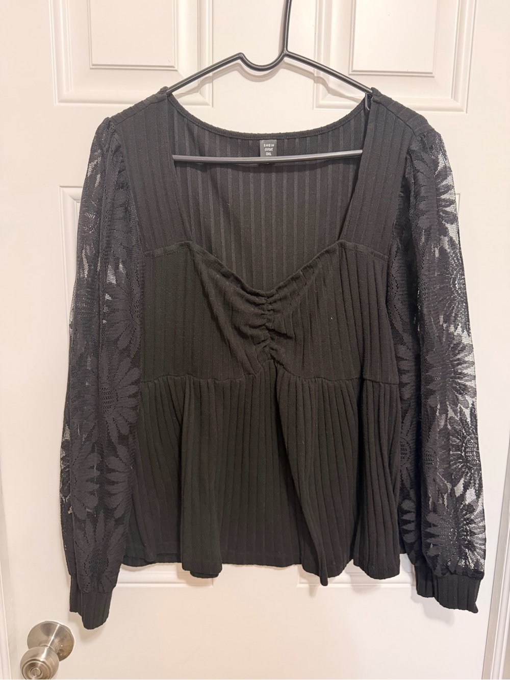 SHEIN Black Ribbed Peplum Top with Floral Lace Sleeves